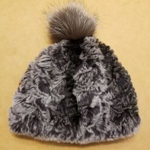 ❤️NWT❤️ Tory Burch Rabbit Fur Pom Pom Hat
